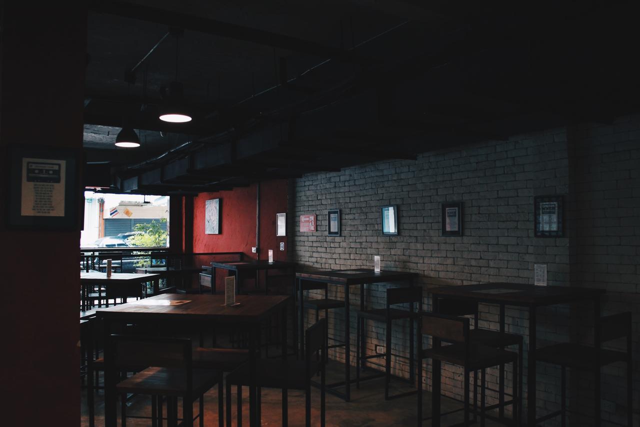 Henry'S Hotel & Gastropub Bangkok Exterior foto